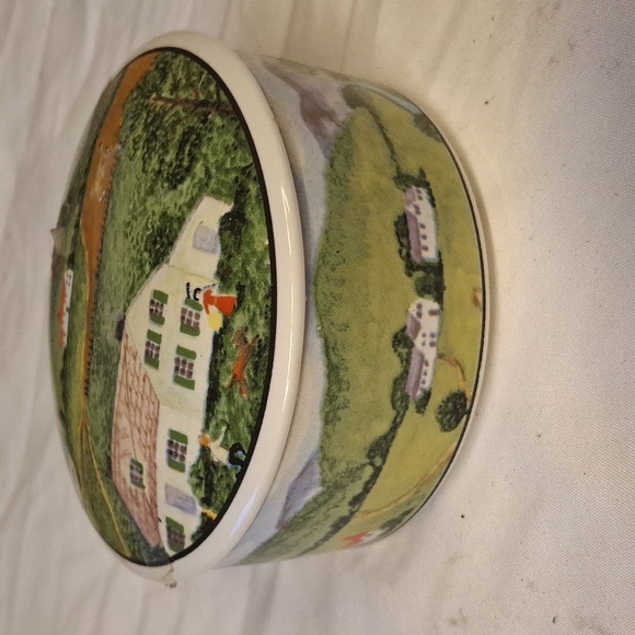 Vintage San Francisco Trinket Box - Picture 2 of 5